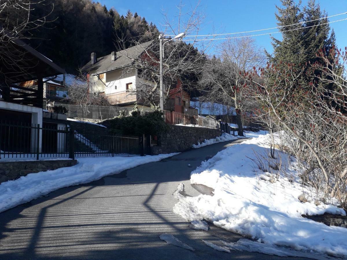 Casa Vacanza Pineta Malonno Bagian luar foto